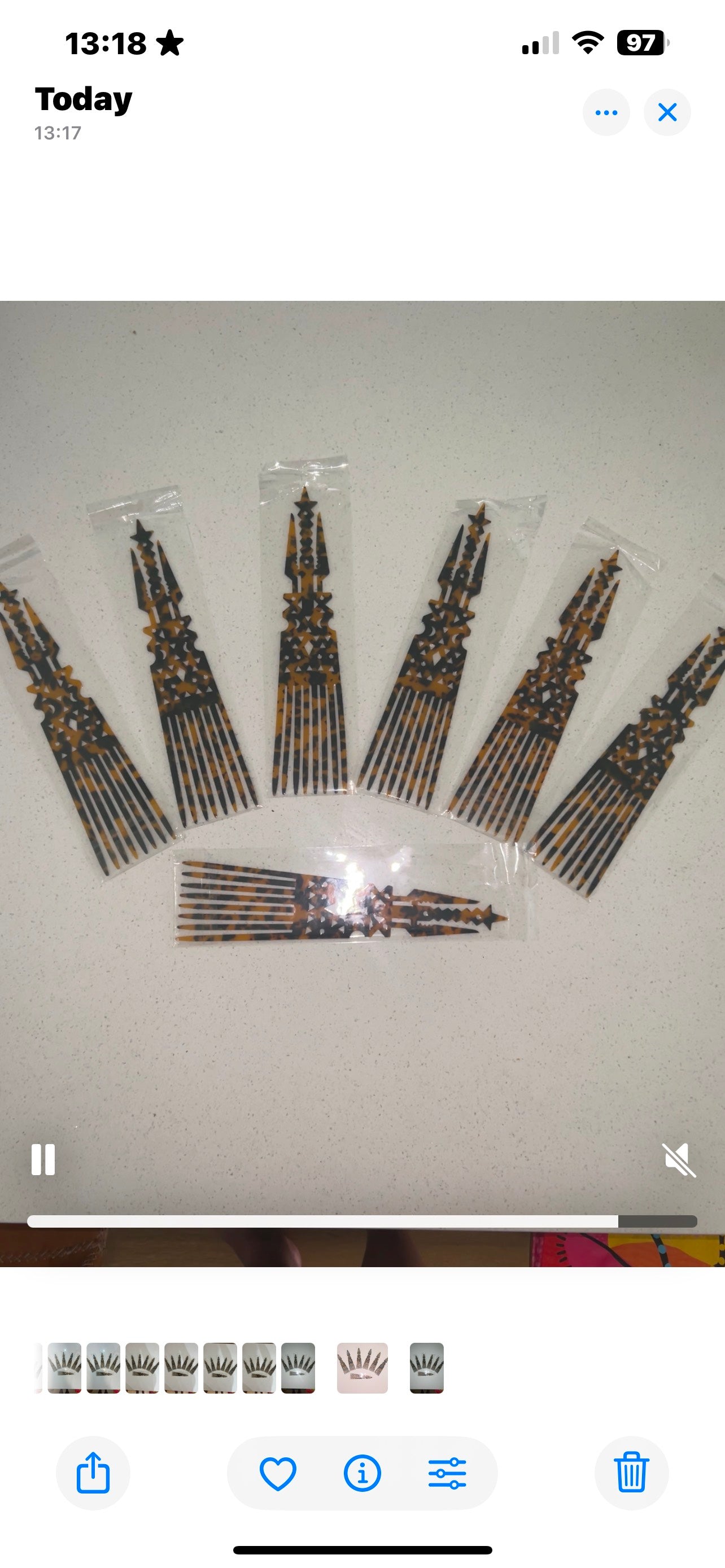 Polynesian Hair Combs - Selu